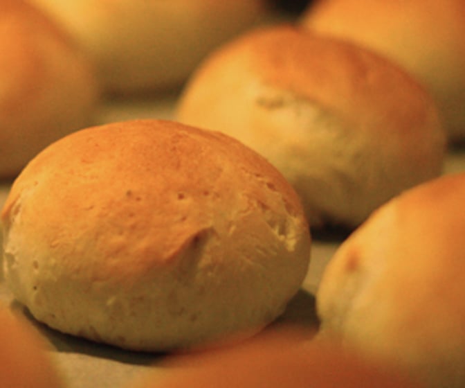 Glutenfria semlor med fiberhusk